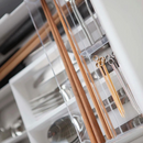 【tower】伸縮＆スライドカトラリートレー ホワイト ブラック 山崎実業 3382/3383